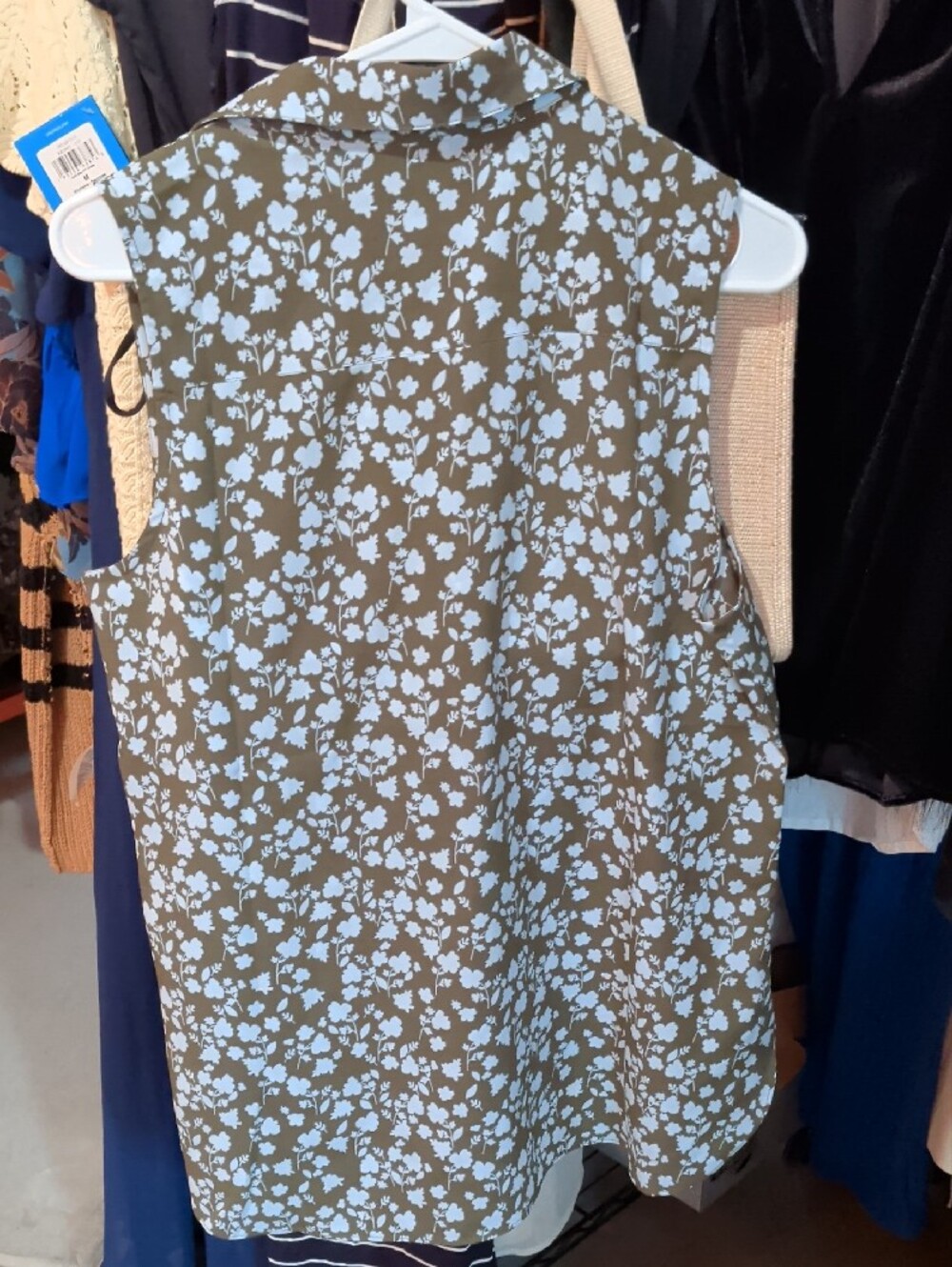 CAbi Olive Green Sleeveless Camisole with Light Blue Floral Print - Picture 4 of 4